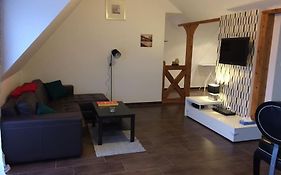 Appartement F2 Au Plaisir